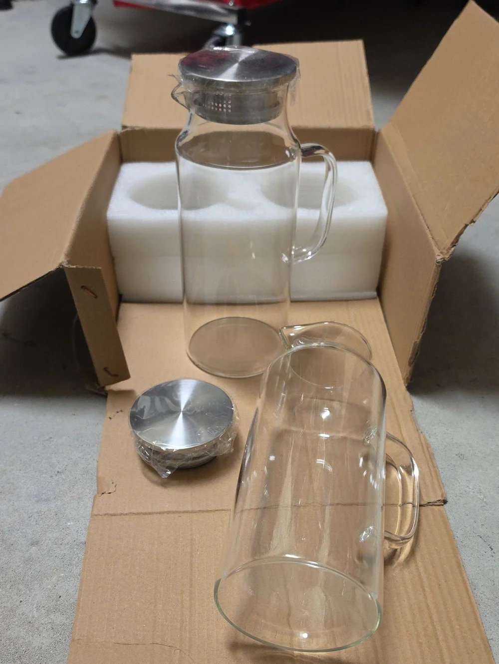 New Glass Beverage Pitcher with Stainless Lid - Clear